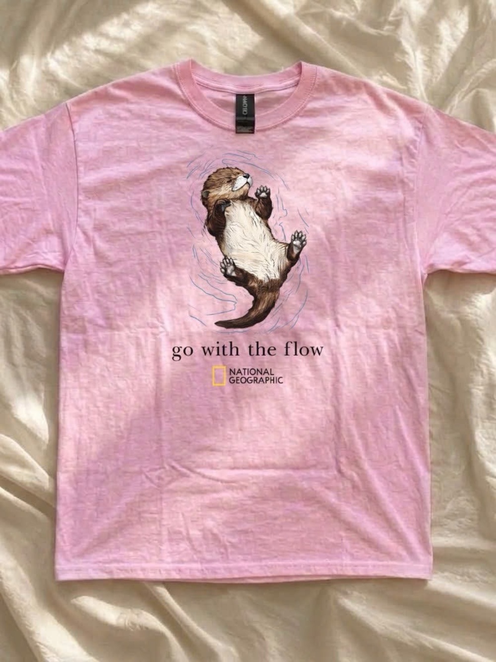 Gildan Pink National Geographic 'Go With The Flow' Otter Graphic Tee